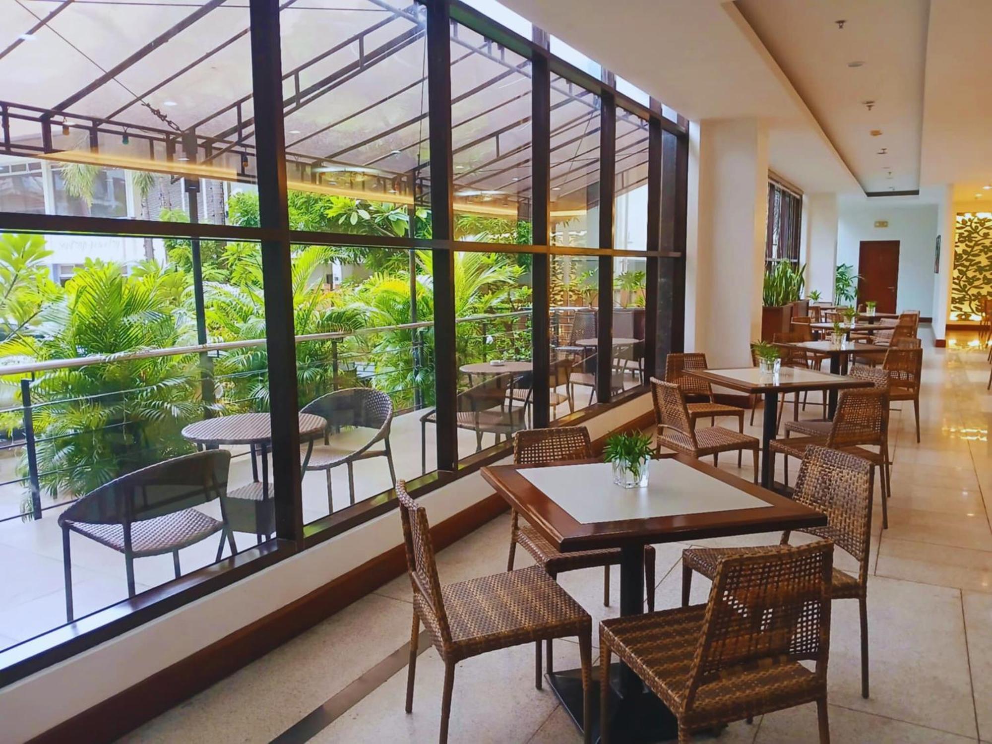 Dohera Hotel Себу Экстерьер фото